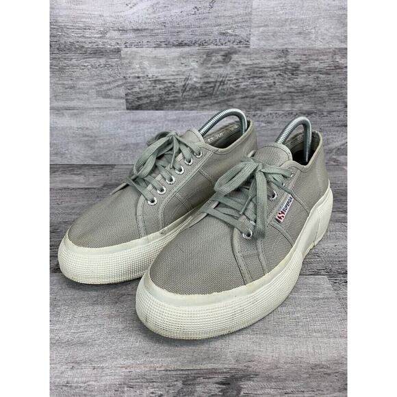 Superga Womens Gray Platform Sneakers Size 8 Canvas & Rubber Sole - Picture 1 of 8